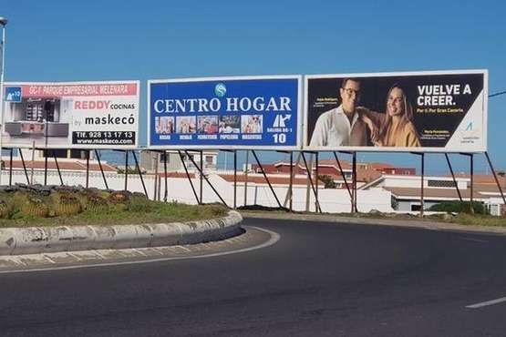 Morales critica la aparición de vallas de socios de NC en Telde en las vías/TA y C7.